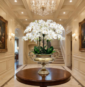 What Makes Luxury Flower Arrangements Look Elegant and Expensive?