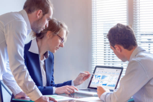 How a Google Ads Dashboard Helps Identify Underperforming Campaigns